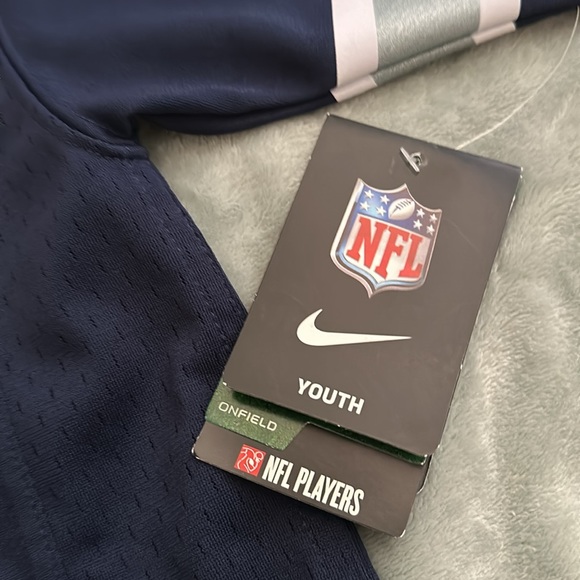 NFL Cowboys Jersey for boys - Picture 3 of 5